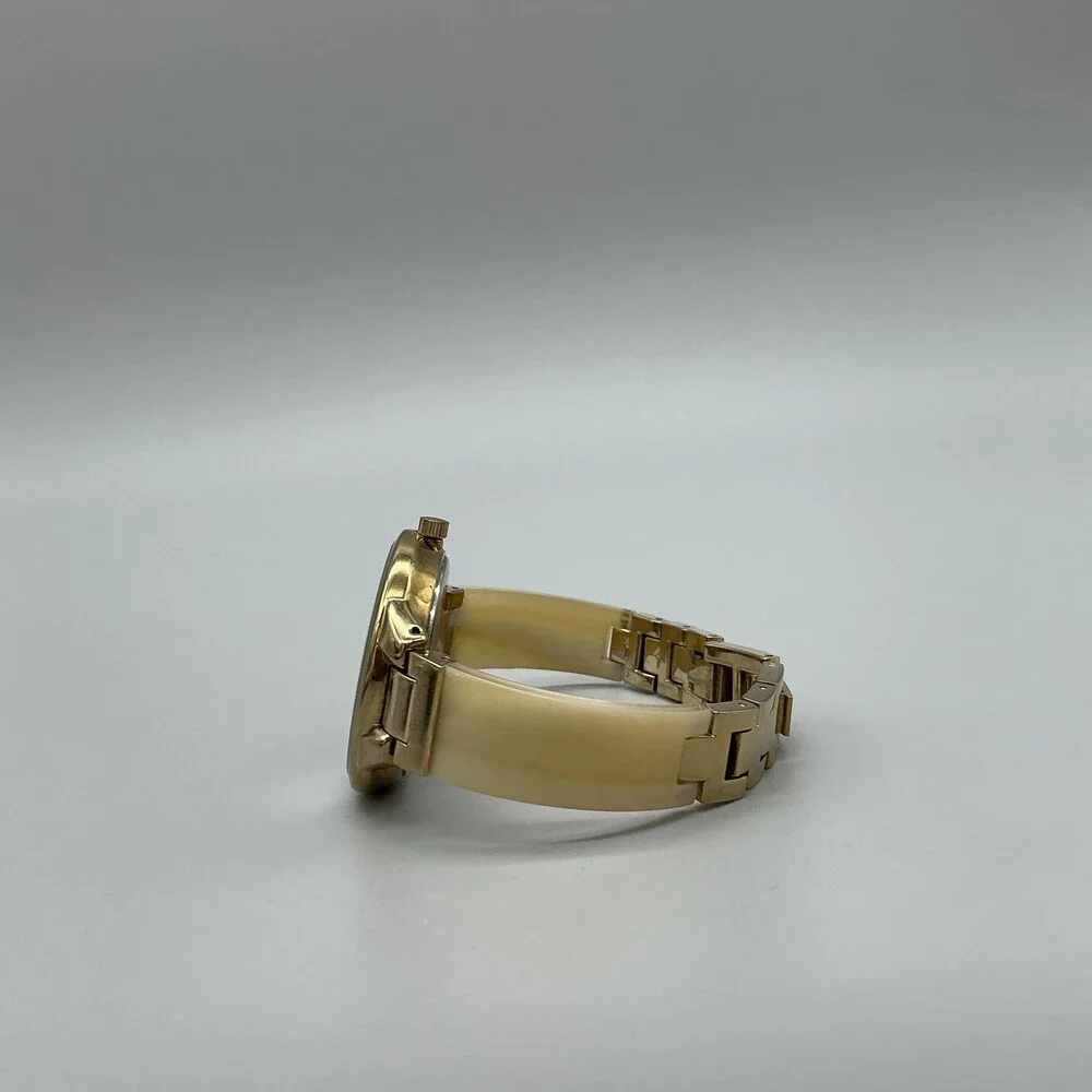 Anne Klein see photos